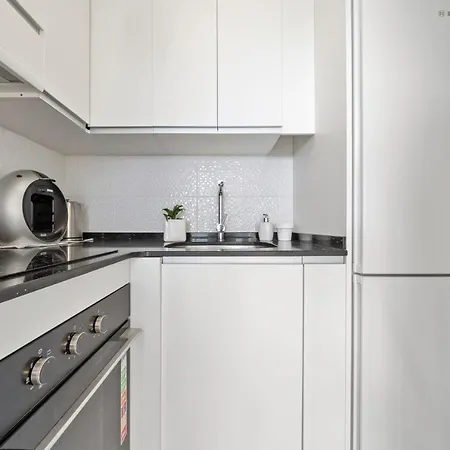 Apartment Infinity *
